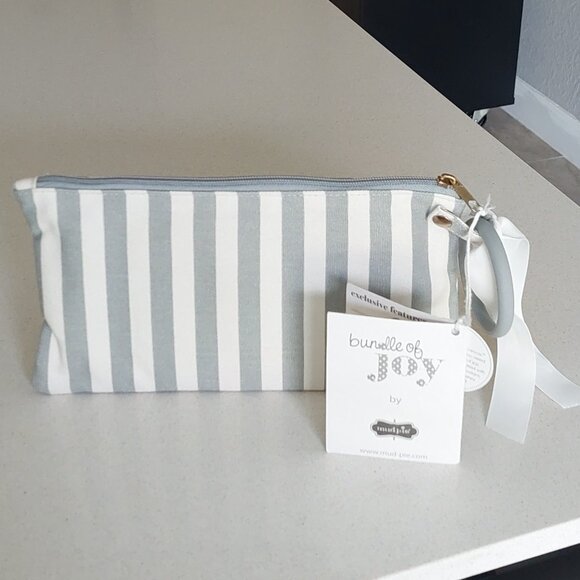 NEW Mud Pie "Lil Biter" Gray & White Bangle/Wristlet - Picture 4 of 15